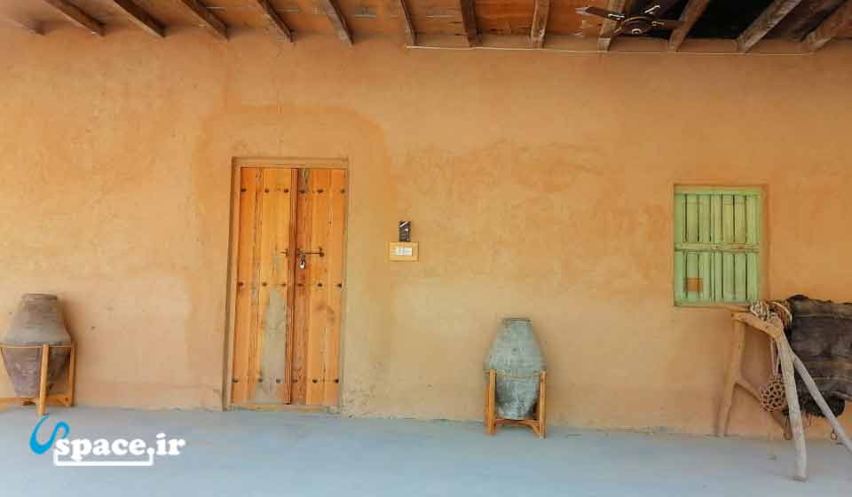 نمای بیرونی اتاق های 18 متری اقامتگاه بوم گردی الدیوان - بندر کنگان - روستای نخل غانم